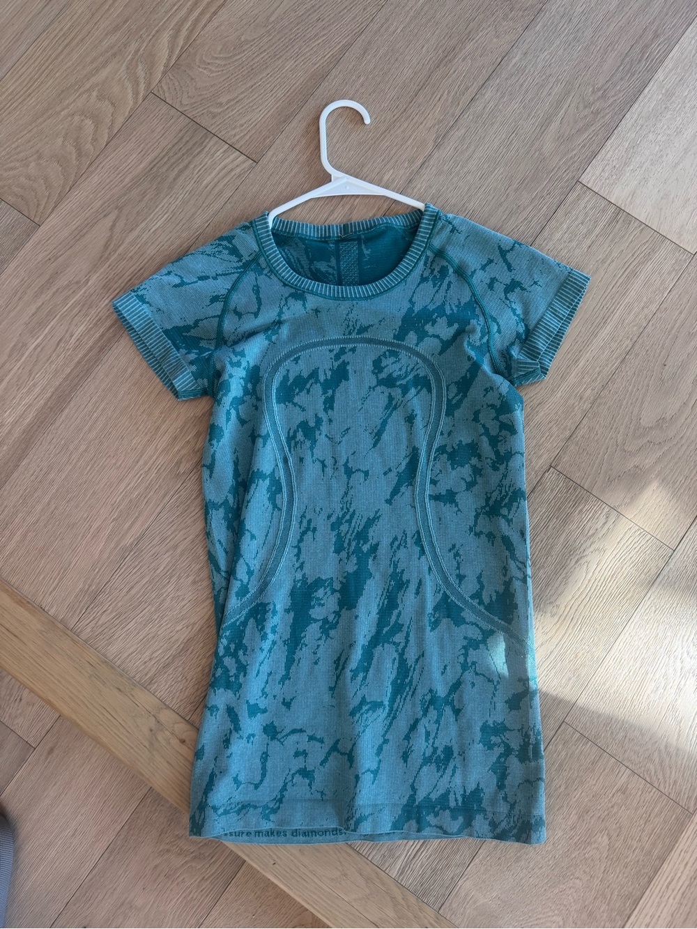 lululemon athletica swiftly teal patterned short sleeve top